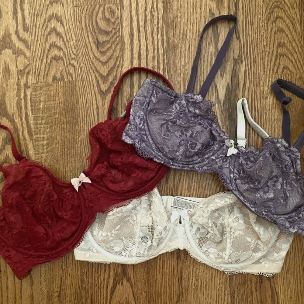 3 Victoria Secret lace Bras 38DD